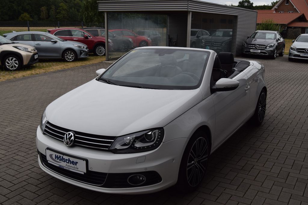 Volkswagen Eos Exclusive!AUTOMATIK!Navi,Leder,Xenon!AHK!, Automatik, aus dem Bestand von Hölscher Automobile Nordkirchen-Capelle — Ansicht 3