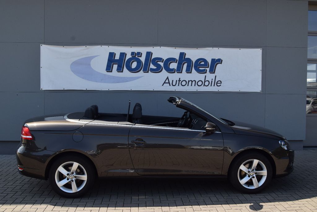 Volkswagen Eos, Sport & Style,Navi,Leder,Sitzh,Parks,,,,,, Schaltgetriebe, aus dem Bestand von Hölscher Automobile Nordkirchen-Capelle — Ansicht 5