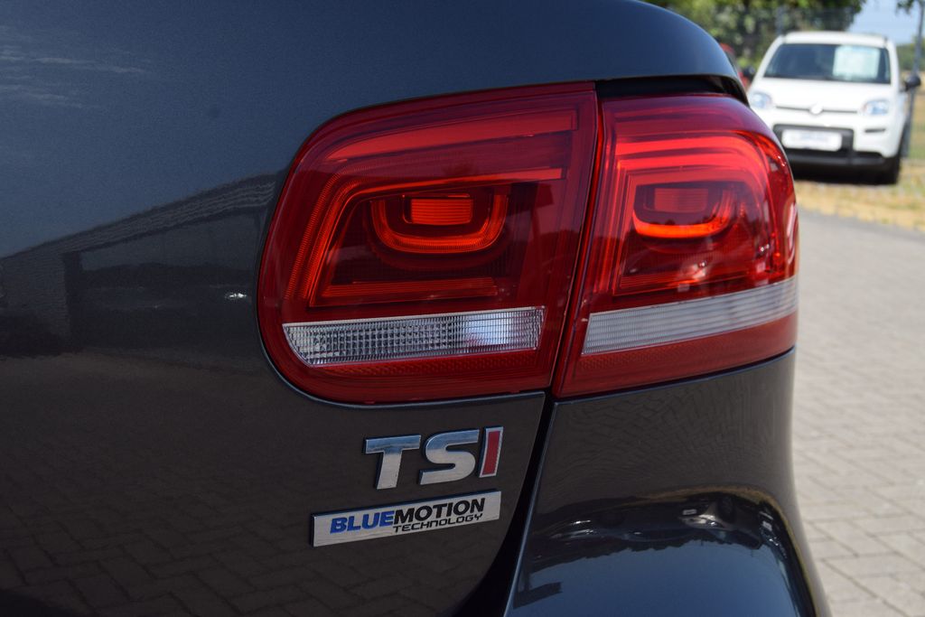 Volkswagen Eos, Sport & Style,Navi,Leder,Sitzh,Parks,,,,,, Schaltgetriebe, aus dem Bestand von Hölscher Automobile Nordkirchen-Capelle — Ansicht 7