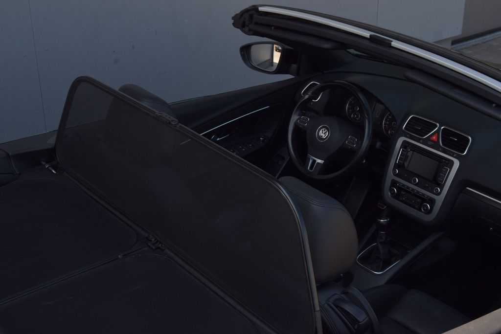 Volkswagen Eos, Sport & Style,Navi,Leder,Sitzh,Parks,,,,,, Schaltgetriebe, aus dem Bestand von Hölscher Automobile Nordkirchen-Capelle — Ansicht 15