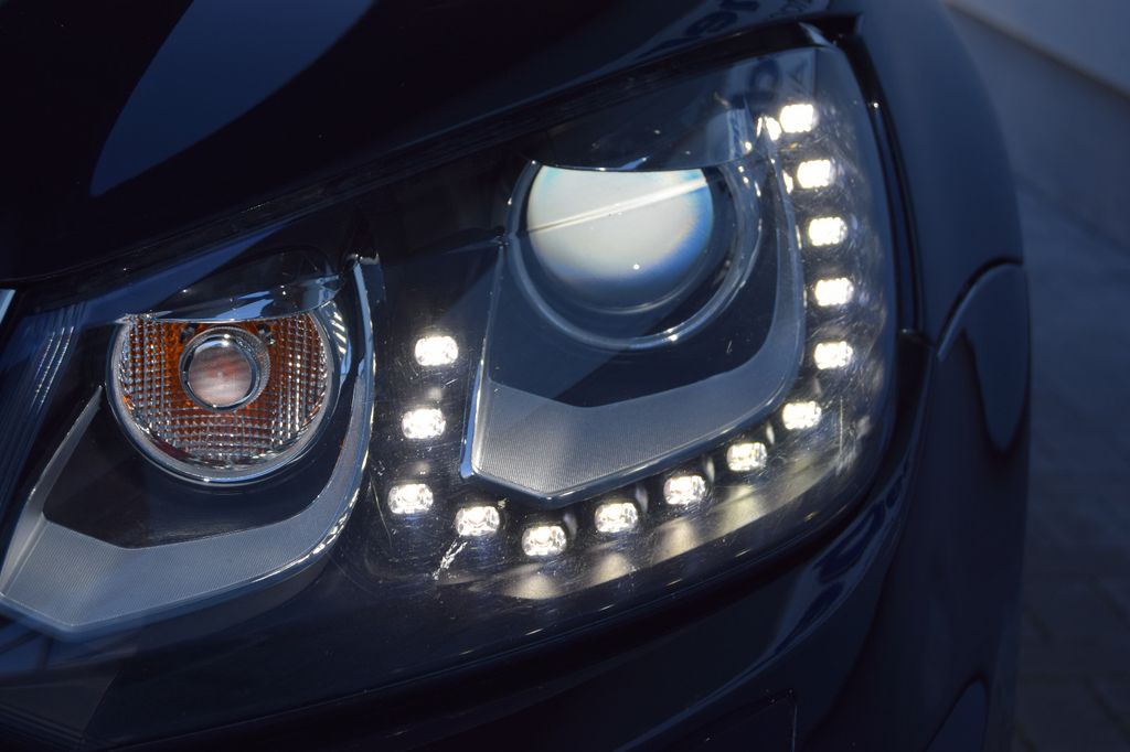 Volkswagen Eos, Sport & Style,Navi,Leder,Xenon,Kam,Sitzh,.., Schaltgetriebe, aus dem Bestand von Hölscher Automobile Nordkirchen-Capelle — Ansicht 6