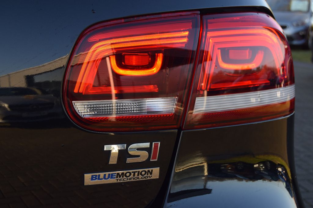 Volkswagen Eos, Sport & Style,Navi,Leder,Xenon,Kam,Sitzh,.., Schaltgetriebe, aus dem Bestand von Hölscher Automobile Nordkirchen-Capelle — Ansicht 8