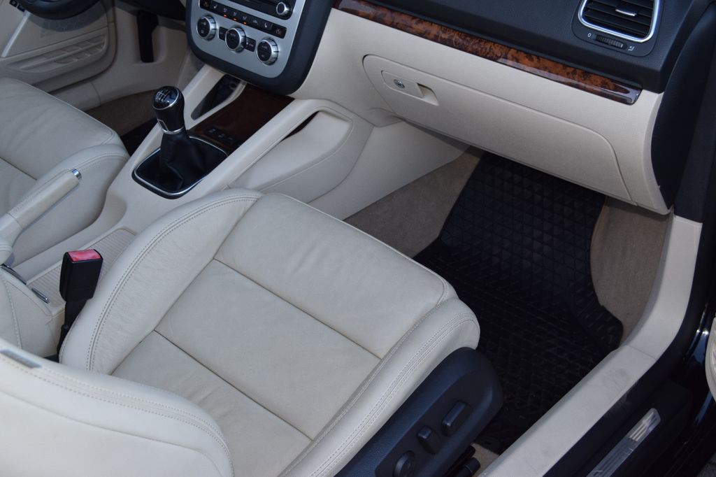 Volkswagen Eos, Sport & Style,Navi,Leder,Xenon,Kam,Sitzh,.., Schaltgetriebe, aus dem Bestand von Hölscher Automobile Nordkirchen-Capelle — Ansicht 15