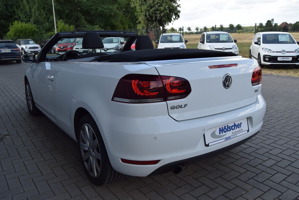 Volkswagen Golf VI Cab, ,Navi,Sitzh,Parks,V&H,Tempomat,, Schaltgetriebe, aus dem Bestand von Hölscher Automobile Nordkirchen-Capelle — Ansicht 4