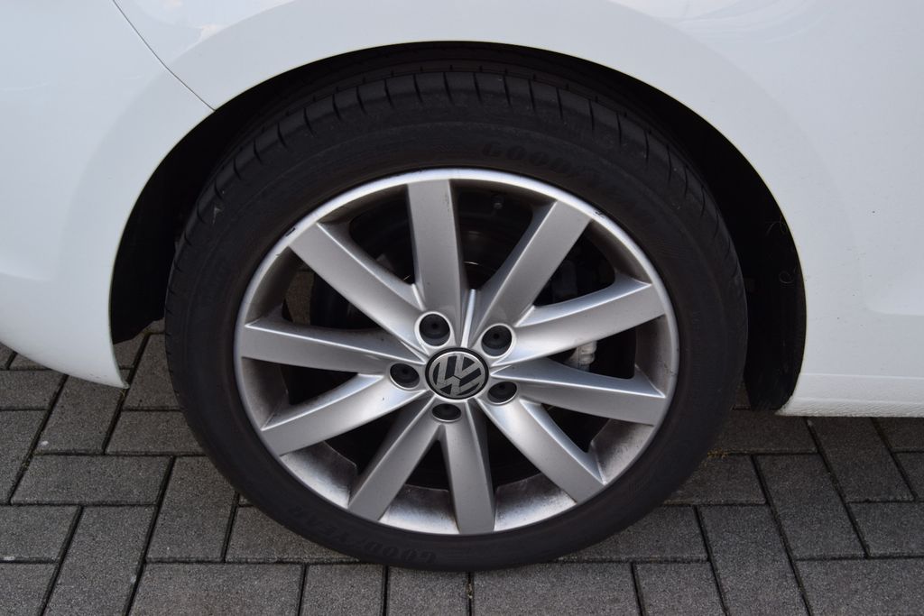 Volkswagen Golf VI Cab, ,Navi,Sitzh,Parks,V&H,Tempomat,, Schaltgetriebe, aus dem Bestand von Hölscher Automobile Nordkirchen-Capelle — Ansicht 8