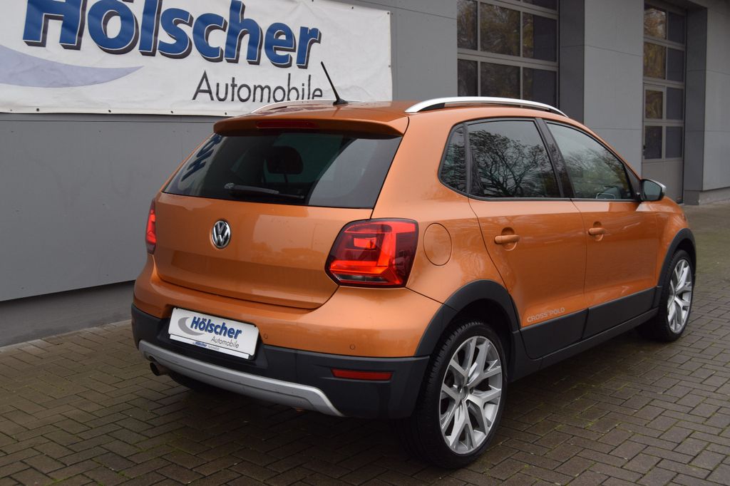 Volkswagen Polo CrossPolo!AUTO! Leder,Sitzh,Parks,V&H,Xenon, Automatik, aus dem Bestand von Hölscher Automobile Nordkirchen-Capelle — Ansicht 2