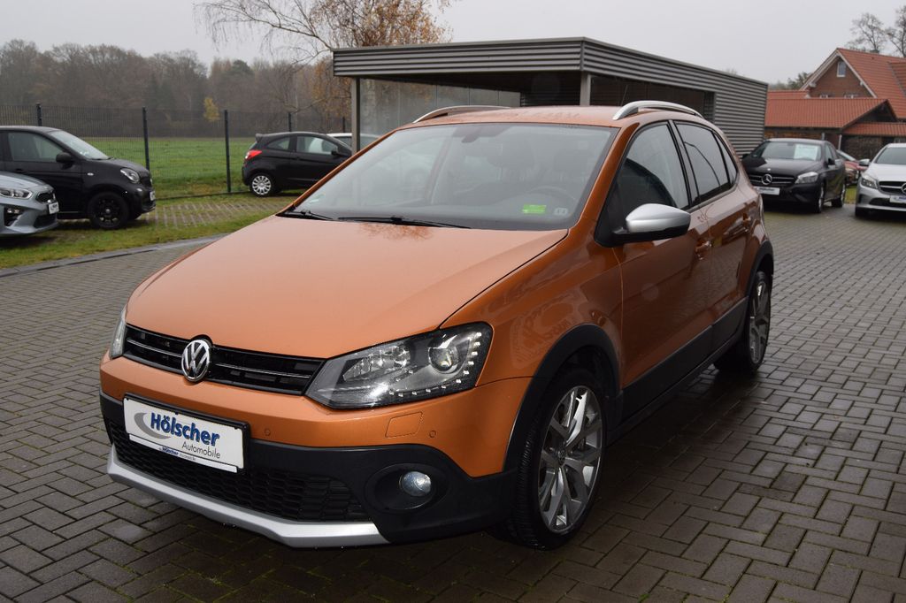 Volkswagen Polo CrossPolo!AUTO! Leder,Sitzh,Parks,V&H,Xenon, Automatik, aus dem Bestand von Hölscher Automobile Nordkirchen-Capelle — Ansicht 3