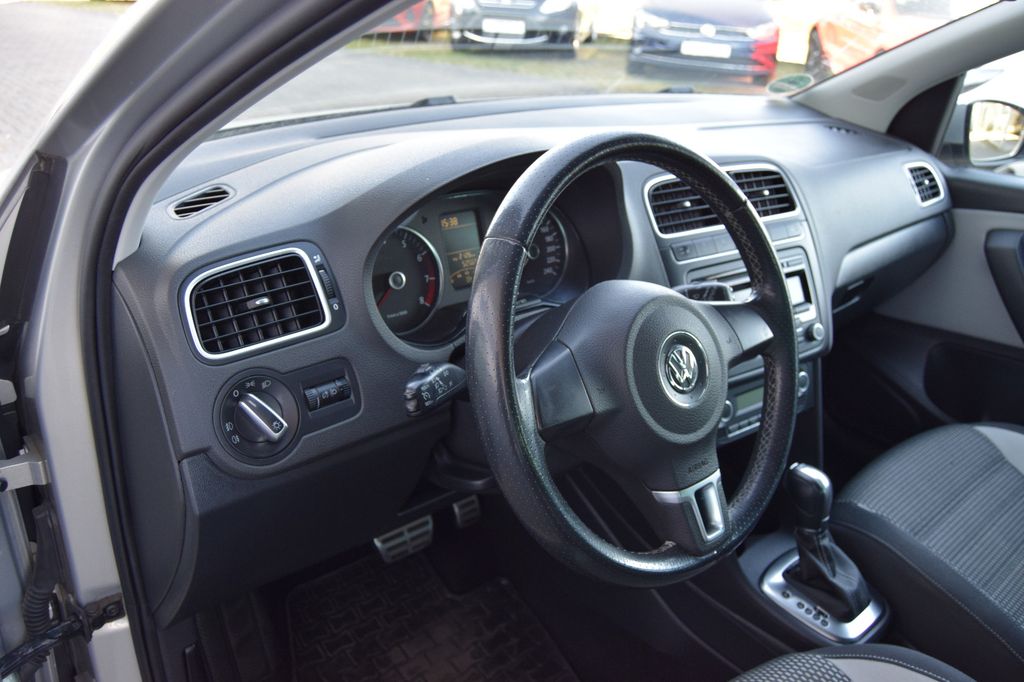 Volkswagen Polo V CrossPolo!AUTOM!Sitzh,Parks,, Automatik, aus dem Bestand von Hölscher Automobile Nordkirchen-Capelle — Ansicht 9
