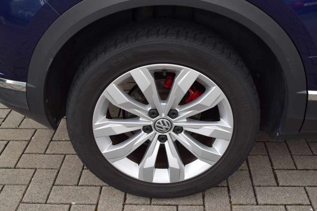 Volkswagen T-Roc !AUTOM!,Navi,Sitzh,Parks,V&H,Leder,Allw,,,, Automatik, aus dem Bestand von Hölscher Automobile Nordkirchen-Capelle — Ansicht 7