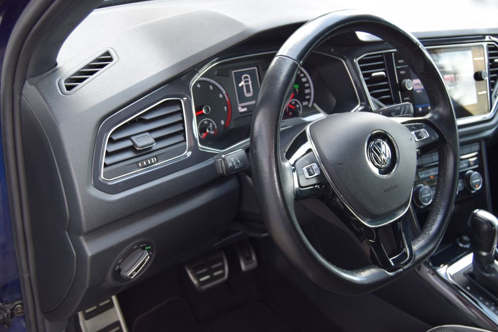 Volkswagen T-Roc !AUTOM!,Navi,Sitzh,Parks,V&H,Leder,Allw,,,, Automatik, aus dem Bestand von Hölscher Automobile Nordkirchen-Capelle — Ansicht 8