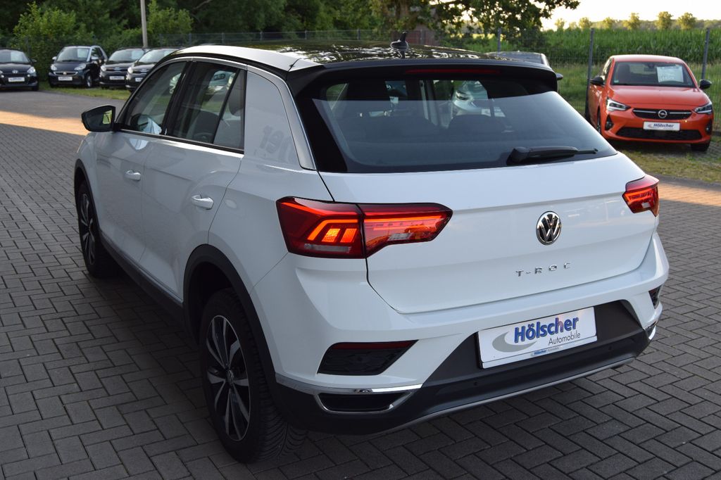 Volkswagen T-Roc!AUTOM! Style,E.Heckkl.Sitzh,Parks,V&H,Allw, Automatik, aus dem Bestand von Hölscher Automobile Nordkirchen-Capelle — Ansicht 4
