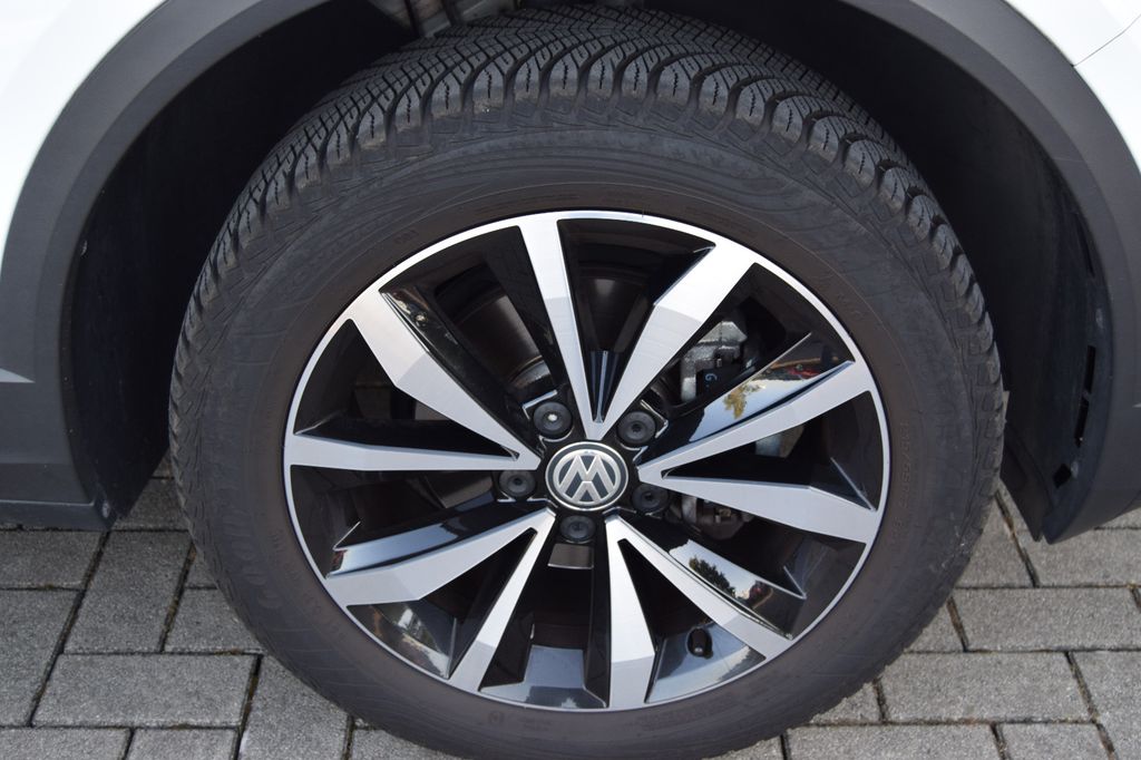 Volkswagen T-Roc!AUTOM! Style,E.Heckkl.Sitzh,Parks,V&H,Allw, Automatik, aus dem Bestand von Hölscher Automobile Nordkirchen-Capelle — Ansicht 6