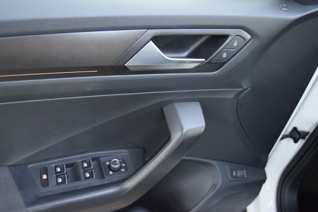Volkswagen T-Roc!AUTOM! Style,E.Heckkl.Sitzh,Parks,V&H,Allw, Automatik, aus dem Bestand von Hölscher Automobile Nordkirchen-Capelle — Ansicht 8