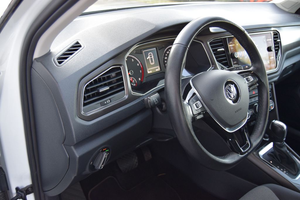 Volkswagen T-Roc!AUTOM! Style,E.Heckkl.Sitzh,Parks,V&H,Allw, Automatik, aus dem Bestand von Hölscher Automobile Nordkirchen-Capelle — Ansicht 9