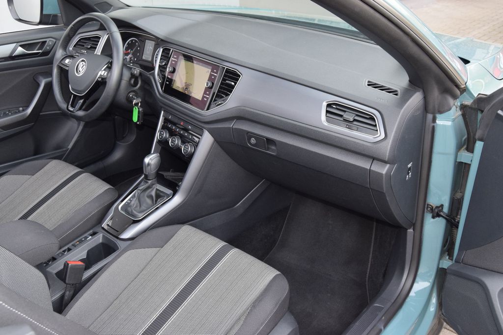 Volkswagen T-Roc Cabriolet Style, Automatik, aus dem Bestand von Hölscher Automobile Nordkirchen-Capelle — Ansicht 14