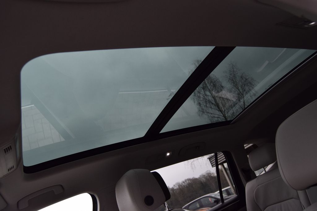 Volkswagen Tiguan Allspace, 4Motion!7Sitzer! Voll Ausstatt., Automatik, aus dem Bestand von Hölscher Automobile Nordkirchen-Capelle — Ansicht 7