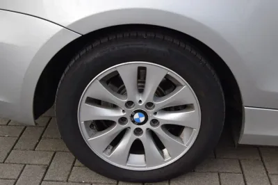 BMW 118i Edition Cabrio, Automatik, aus dem Bestand von Hölscher Automobile Nordkirchen-Capelle — Ansicht 9