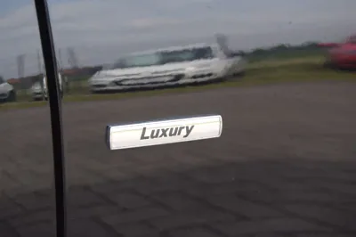 BMW 220i Cabrio Luxury Line, Automatik, aus dem Bestand von Hölscher Automobile Nordkirchen-Capelle — Ansicht 7