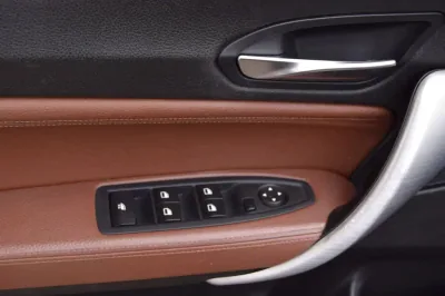 BMW 220i Cabrio Luxury Line, Automatik, aus dem Bestand von Hölscher Automobile Nordkirchen-Capelle — Ansicht 9