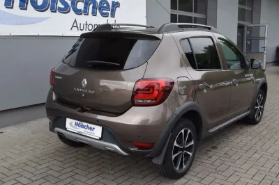 Dacia Sandero Stepway, Automatik, aus dem Bestand von Hölscher Automobile Nordkirchen-Capelle — Ansicht 2