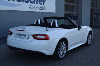 Fiat 124 Spider, Automatik, aus dem Bestand von Hölscher Automobile Nordkirchen-Capelle — Ansicht 2