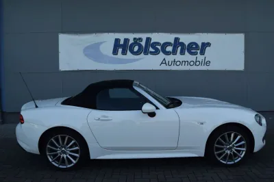 Fiat 124 Spider, Automatik, aus dem Bestand von Hölscher Automobile Nordkirchen-Capelle — Ansicht 6