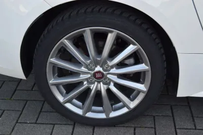 Fiat 124 Spider, Automatik, aus dem Bestand von Hölscher Automobile Nordkirchen-Capelle — Ansicht 8