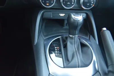 Fiat 124 Spider, Automatik, aus dem Bestand von Hölscher Automobile Nordkirchen-Capelle — Ansicht 13