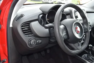 Fiat 500X Lounge, Schaltgetriebe, aus dem Bestand von Hölscher Automobile Nordkirchen-Capelle — Ansicht 9