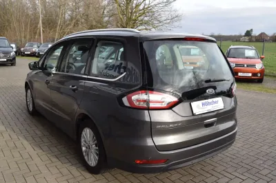 Ford Galaxy Titanium 7 Sitzer, Automatik, aus dem Bestand von Hölscher Automobile Nordkirchen-Capelle — Ansicht 4