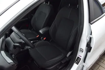 Ford Puma Titanium, Schaltgetriebe, aus dem Bestand von Hölscher Automobile Nordkirchen-Capelle — Ansicht 8