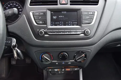 Hyundai i20 1.0 T-GDI 74kW, Schaltgetriebe, aus dem Bestand von Hölscher Automobile Nordkirchen-Capelle — Ansicht 10