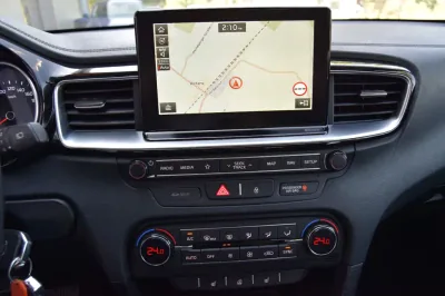 Kia cee'd / Ceed, Automatik, aus dem Bestand von Hölscher Automobile Nordkirchen-Capelle — Ansicht 12