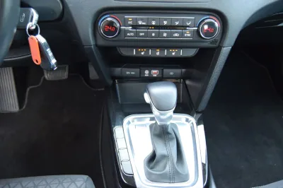 Kia cee'd / Ceed, Automatik, aus dem Bestand von Hölscher Automobile Nordkirchen-Capelle — Ansicht 13