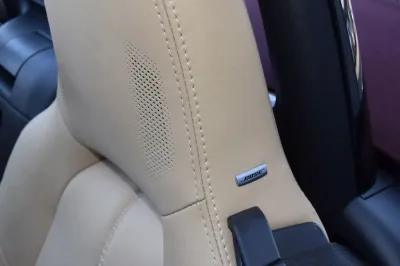 Mazda MX-5 Sakura, Schaltgetriebe, aus dem Bestand von Hölscher Automobile Nordkirchen-Capelle — Ansicht 11