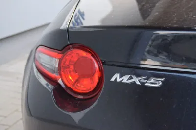 Mazda MX-5 Sports-Line, Schaltgetriebe, aus dem Bestand von Hölscher Automobile Nordkirchen-Capelle — Ansicht 9
