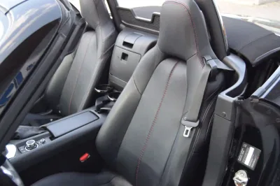 Mazda MX-5 Sports-Line, Schaltgetriebe, aus dem Bestand von Hölscher Automobile Nordkirchen-Capelle — Ansicht 11
