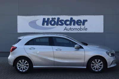 Mercedes-Benz A 180, Automatik, aus dem Bestand von Hölscher Automobile Nordkirchen-Capelle — Ansicht 5