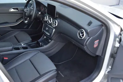 Mercedes-Benz A 180, Automatik, aus dem Bestand von Hölscher Automobile Nordkirchen-Capelle — Ansicht 14
