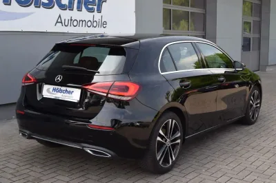 Mercedes-Benz A 180, Automatik, aus dem Bestand von Hölscher Automobile Nordkirchen-Capelle — Ansicht 2