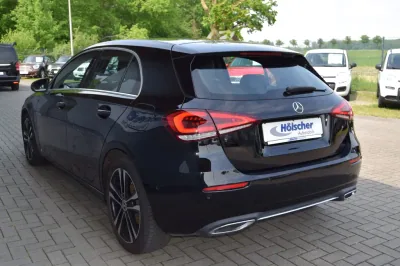 Mercedes-Benz A 180, Automatik, aus dem Bestand von Hölscher Automobile Nordkirchen-Capelle — Ansicht 4
