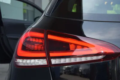 Mercedes-Benz A 180, Automatik, aus dem Bestand von Hölscher Automobile Nordkirchen-Capelle — Ansicht 7