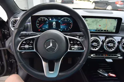 Mercedes-Benz A 180, Automatik, aus dem Bestand von Hölscher Automobile Nordkirchen-Capelle — Ansicht 12