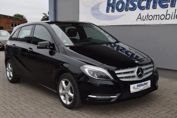 Mercedes-Benz B 180 CDI Edition 1, Automatik, aus dem Bestand von Hölscher Automobile Nordkirchen-Capelle — Hauptansicht
