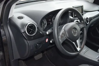 Mercedes-Benz B 180 CDI Edition 1, Automatik, aus dem Bestand von Hölscher Automobile Nordkirchen-Capelle — Ansicht 10