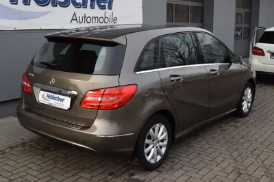 Mercedes-Benz B 180 Style, Automatik, aus dem Bestand von Hölscher Automobile Nordkirchen-Capelle — Ansicht 2