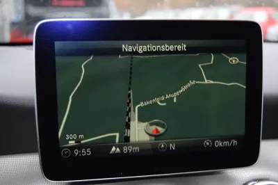 Mercedes-Benz GLA 180, Automatik, aus dem Bestand von Hölscher Automobile Nordkirchen-Capelle — Ansicht 12
