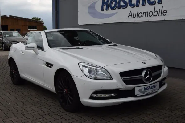 Mercedes-Benz SLK 200 Edition, Automatik, aus dem Bestand von Hölscher Automobile Nordkirchen-Capelle — Hauptansicht