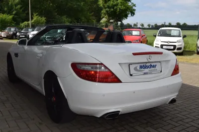 Mercedes-Benz SLK 200 Edition, Automatik, aus dem Bestand von Hölscher Automobile Nordkirchen-Capelle — Ansicht 4
