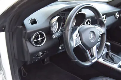 Mercedes-Benz SLK 200 Edition, Automatik, aus dem Bestand von Hölscher Automobile Nordkirchen-Capelle — Ansicht 12